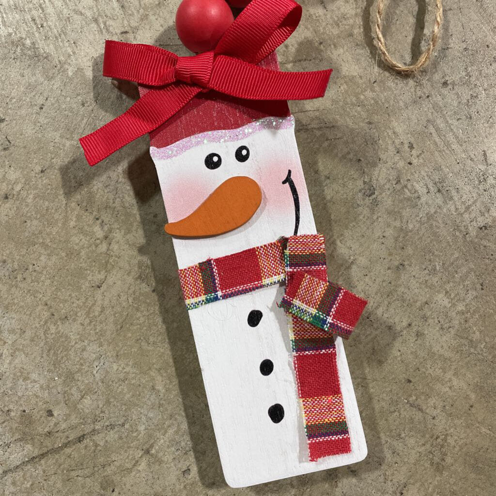 92399 WOOD WHIMSICAL ORNAMENT