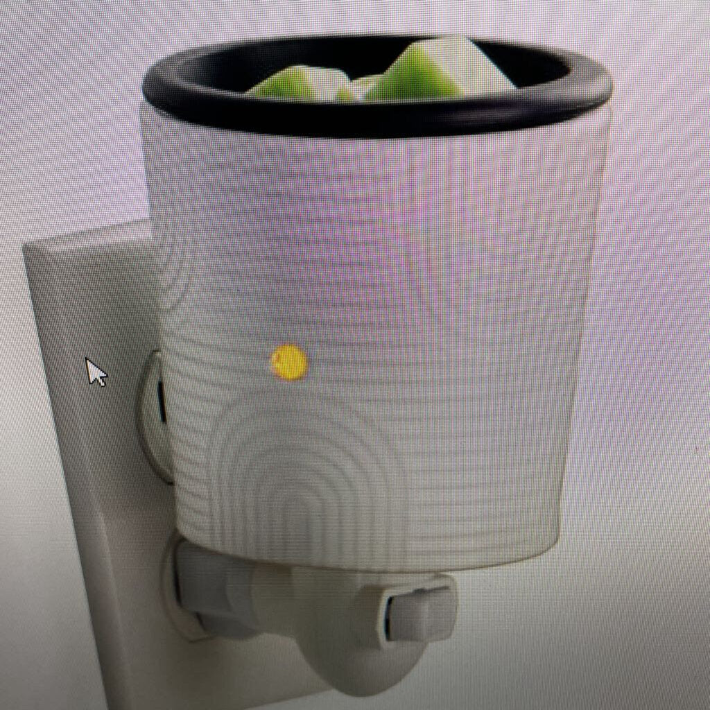 PIARD Pluggable Fragrance Warmer Flip Dish Arch Deco