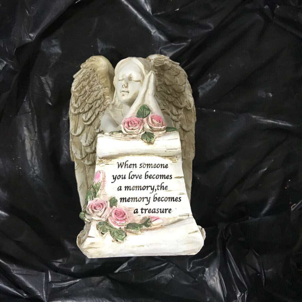 14068 PRAYING ANGEL