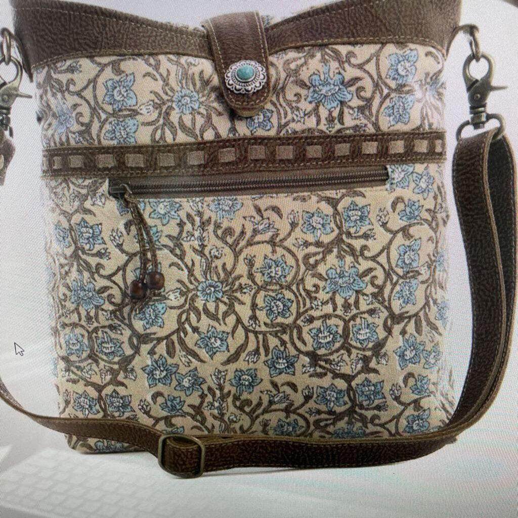 S-9884 San Ysidro Falls Crossbody Bag